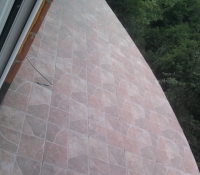 Lepljene plocica na balkon