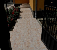 Lepljene plocica na balkon